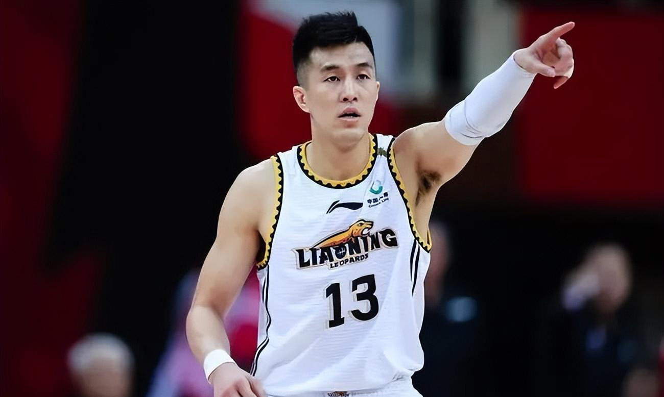 伊朗击剑选手力压强敌！实力不容小觑