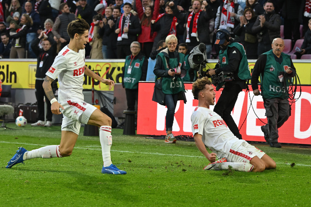 门兴格拉德巴赫球星飙射破门，助球队一战胜利