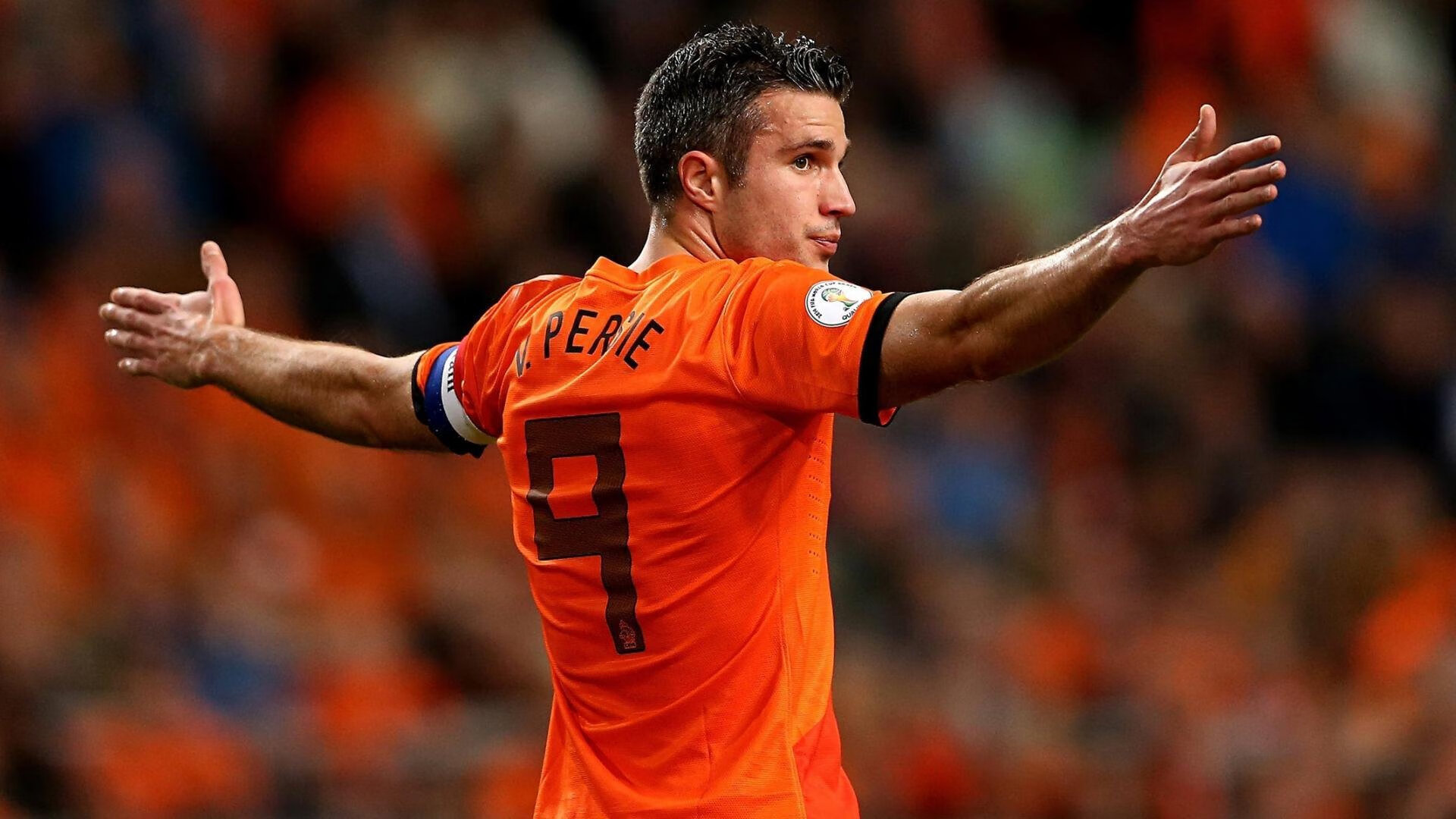 霍勒迪稳定输出演绎不掉线神话，尼克斯轻取公牛展现实力