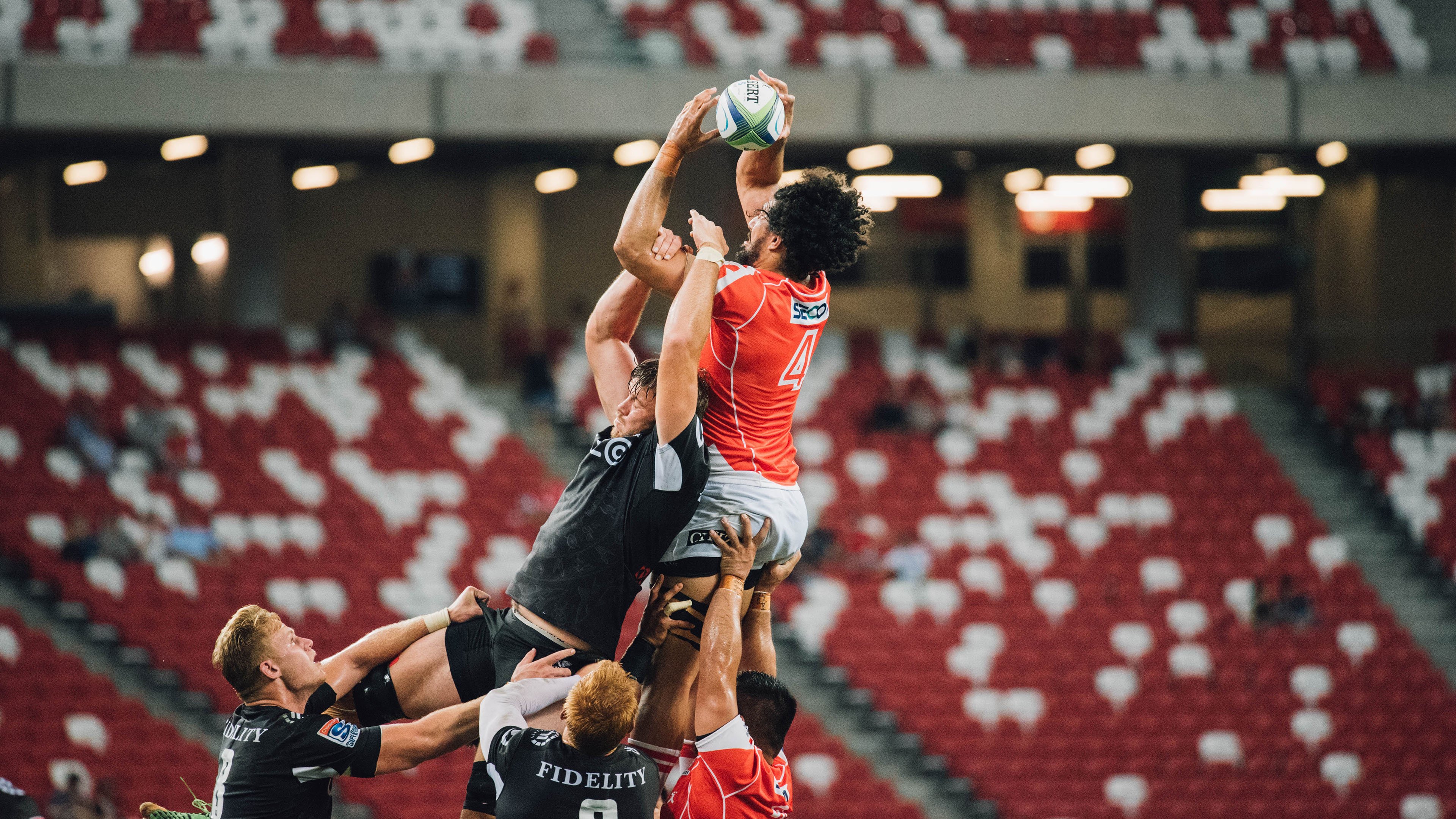 铁塔阴影下的烈焰，当法国队的完胜遇见石宇奇的孤独燃烧